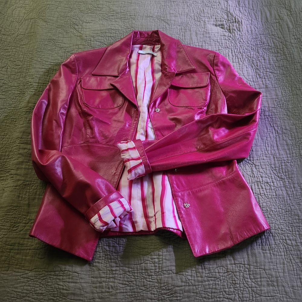 Genny leather jacket magenta with Lining Detail Size S